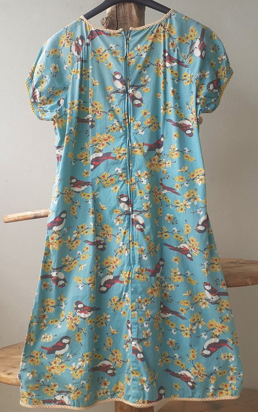 Blutsgeschwister Robes: Blutsgeschwister Kleid, L – D'occasion à Bern par Solarsystem 3