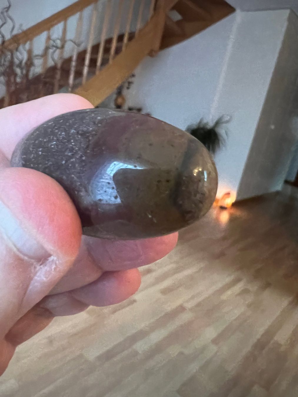 Minéraux & Lithothérapie: SHIVA LINGAM – D'occasion à Epautheyres par Pyclas