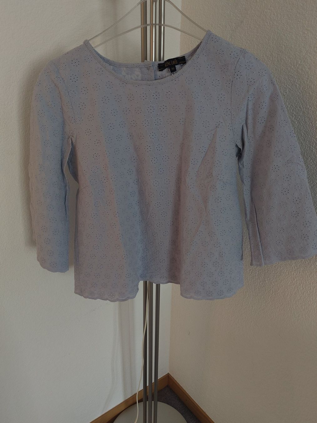 King Louie Camicette: King Louie Bluse hellblau Gr. 36 – Usato da Arbon venduto da Franca1979