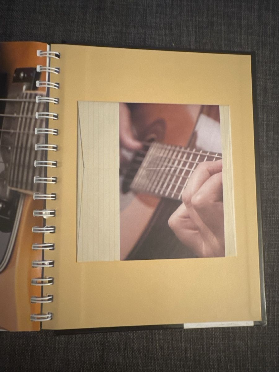 Livres: Buch - Gitarre der Komplettkurs – D'occasion à Muotathal par mianyc 2