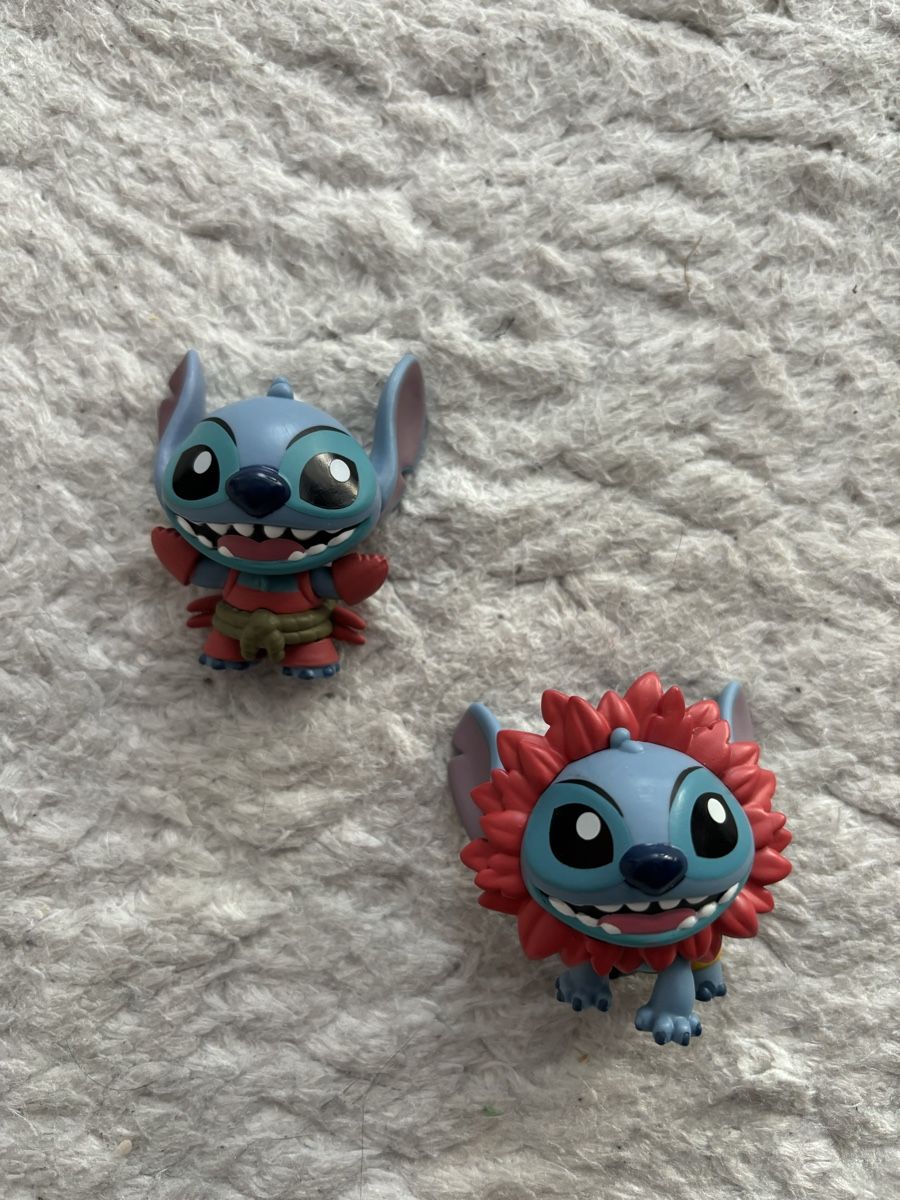Disney Statuette: Stitch in Costume Figur – Nuovo (secondo la descrizione) da Russikon venduto da sve_v78w