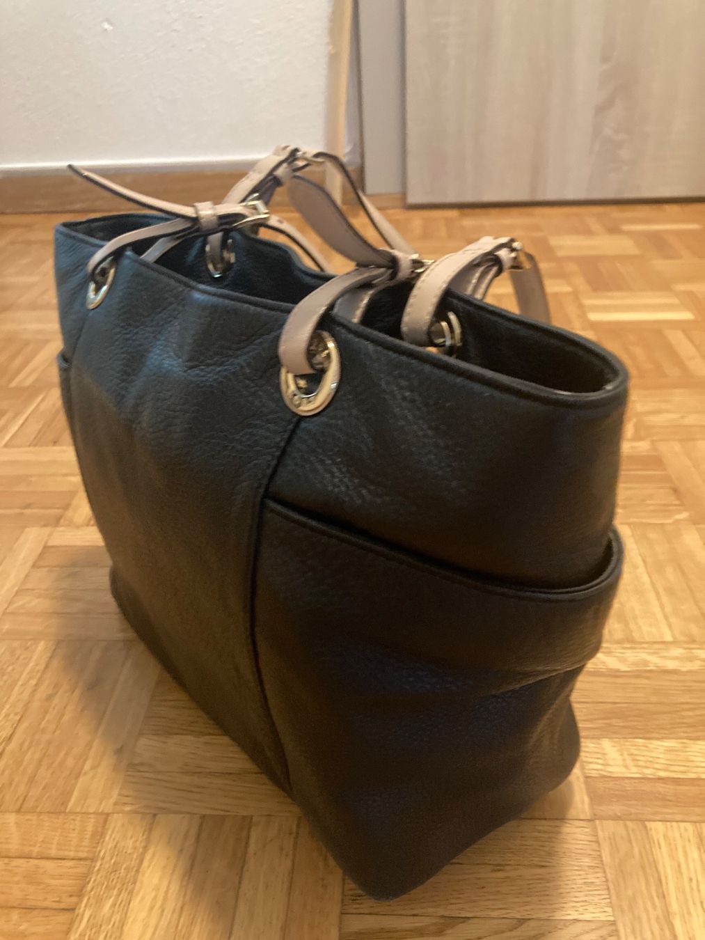 Michael Kors Borse da donna: sac à main noire/beige Michael Kors – Usato da Lausanne venduto da Anasta 1