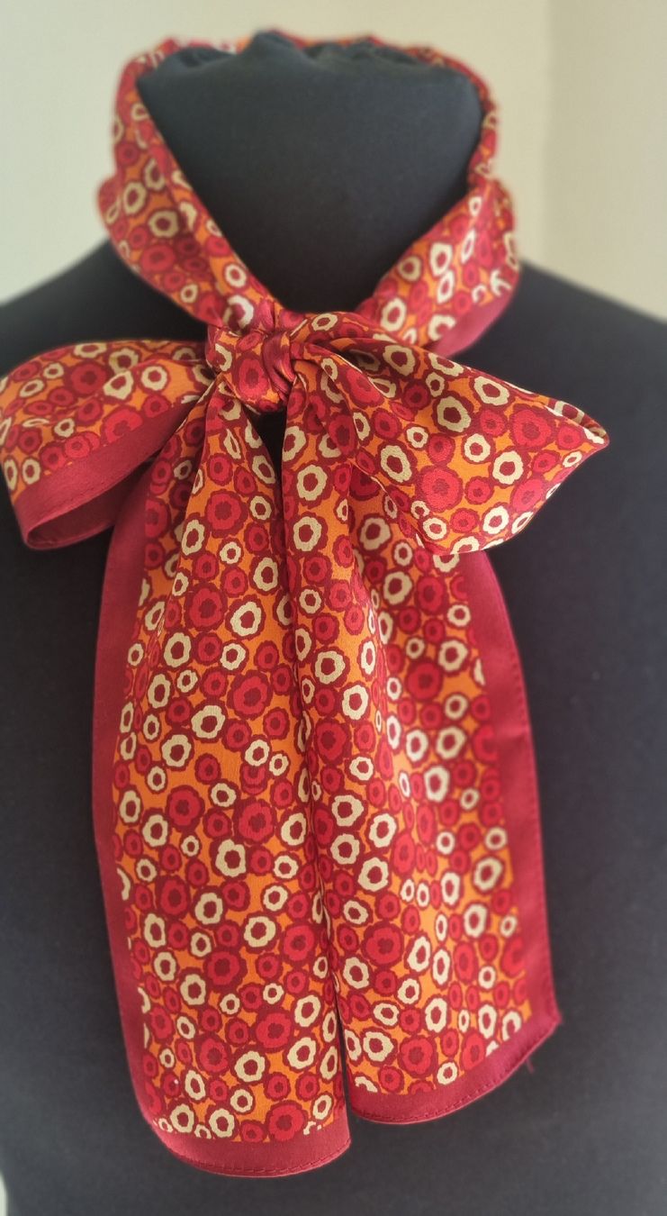 Foulard & Sciarpe: Foulard rectangulaire femme – Usato da Borex venduto da mab_28bf