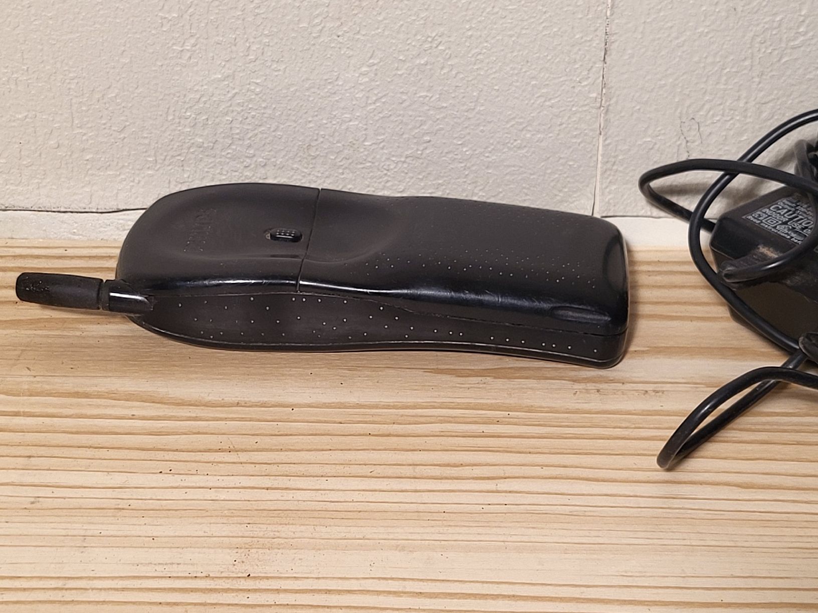 Philips Handys / Smartphones: Retro Handy Philips Twister mit Ladegerät – Gebraucht aus Zürich von thn_gx89 2