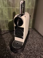 Nespresso Kaffeemaschine in weiss