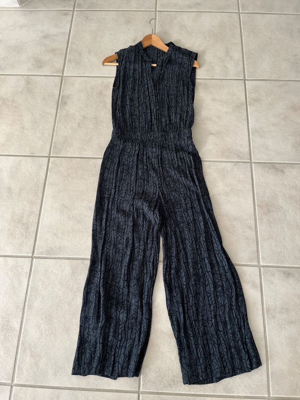 Someday Tute: Jumpsuit Someday – Usato da Dulliken venduto da Lemon09