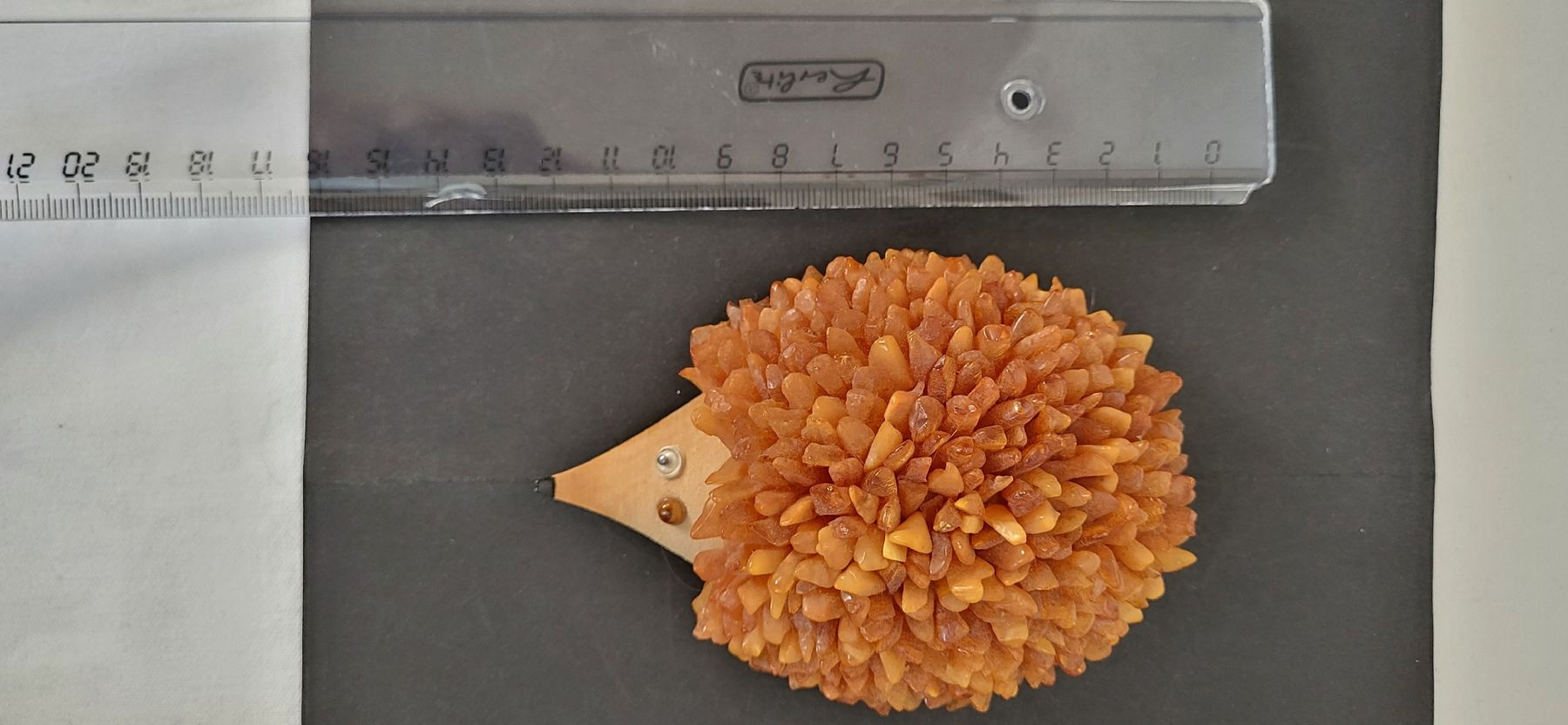 Tutte le decorazioni: Igel aus Bernstein und Holz – Usato da Spiez venduto da Lotta2 1