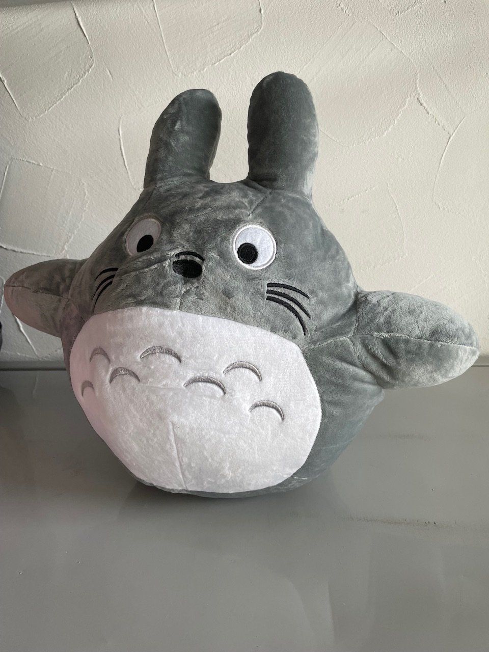 Giocattoli: TOTORO gross / Studio Ghibli / Plüschtier – Nuovo e nell'imballaggio originale da Schaffhausen venduto da krokodilgena 1
