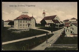 AK Kirchberg, Totalansicht zum Ort mit Schulhaus, Kirche