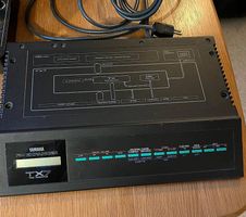 Yamaha TX7 FM Synthesizer - rare