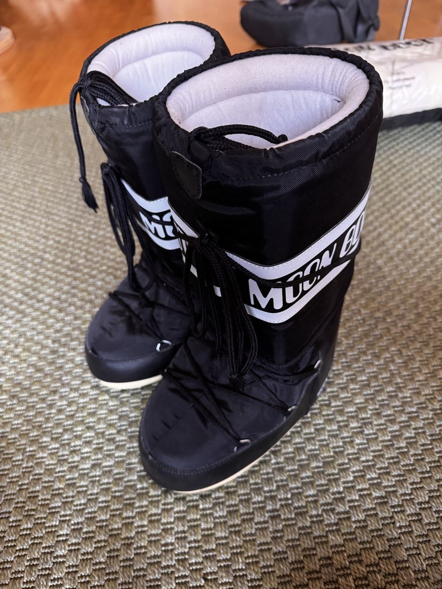 Moon Boot Scarpe da uomo: Moon Boot Nylon Schwarz EU 35/38 neu – Nuovo (secondo la descrizione) da Basel venduto da nic_h52m 2