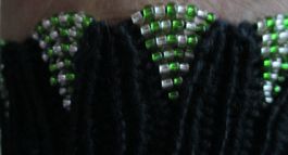 Pulswärmer mit " Perlen " / Schmuck  /  Unikat :-)