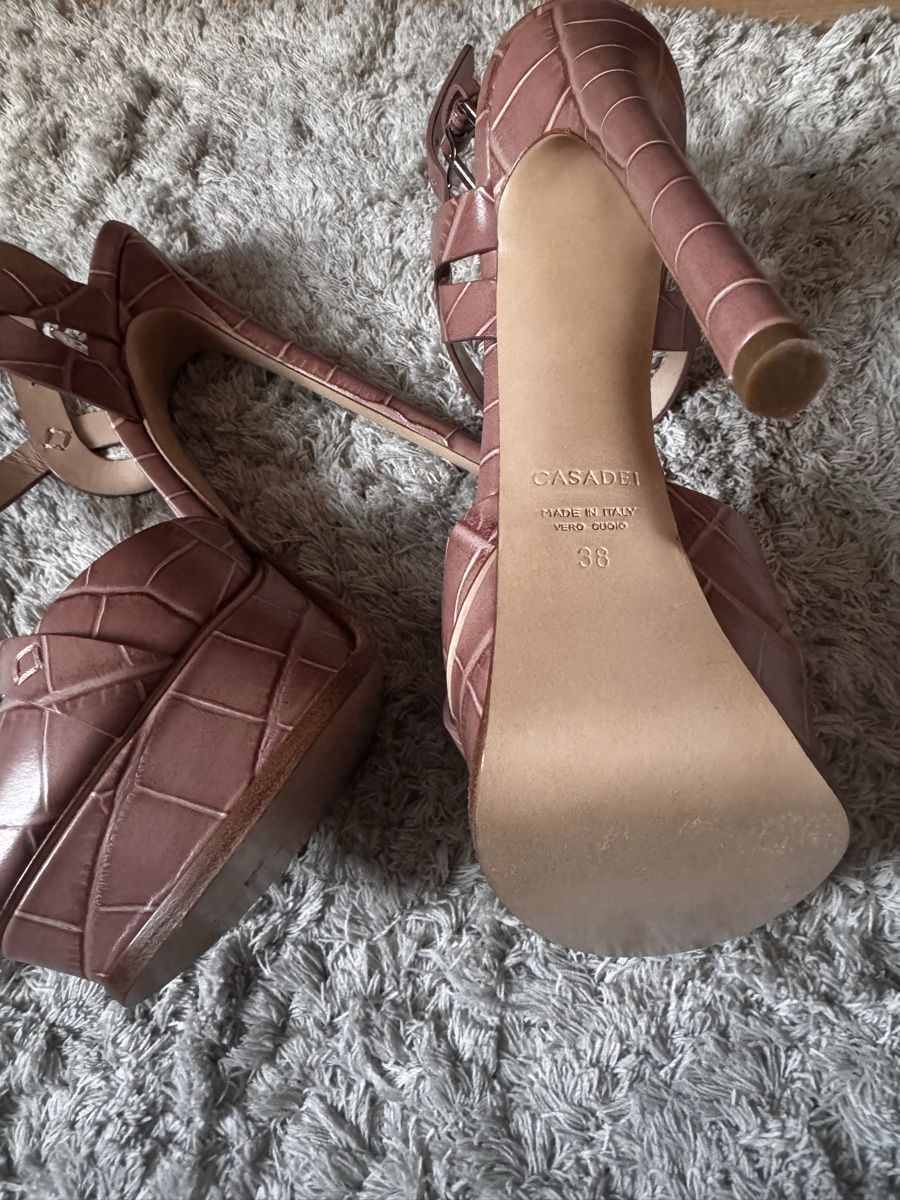 Casadei Scarpe da donna: Casadei Sandalen, Gr. 38 last price – Nuovo (secondo la descrizione) da Münchenstein venduto da By.gabriela.v 4