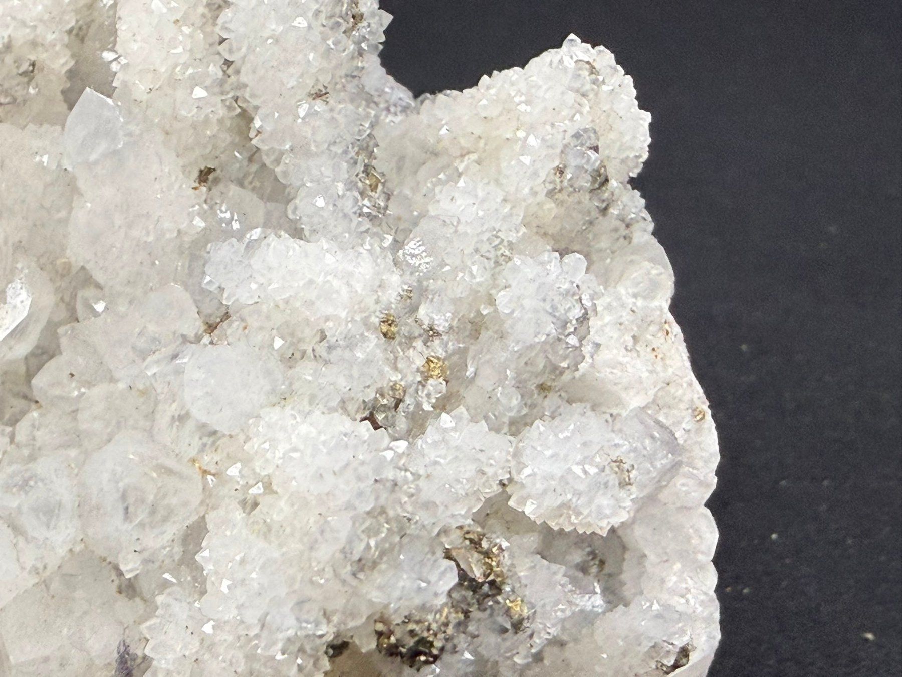 Minéraux & Lithothérapie: Pyrit auf Multigenerationen-Quarz – D'occasion à Schinznach Bad par Demerald 4