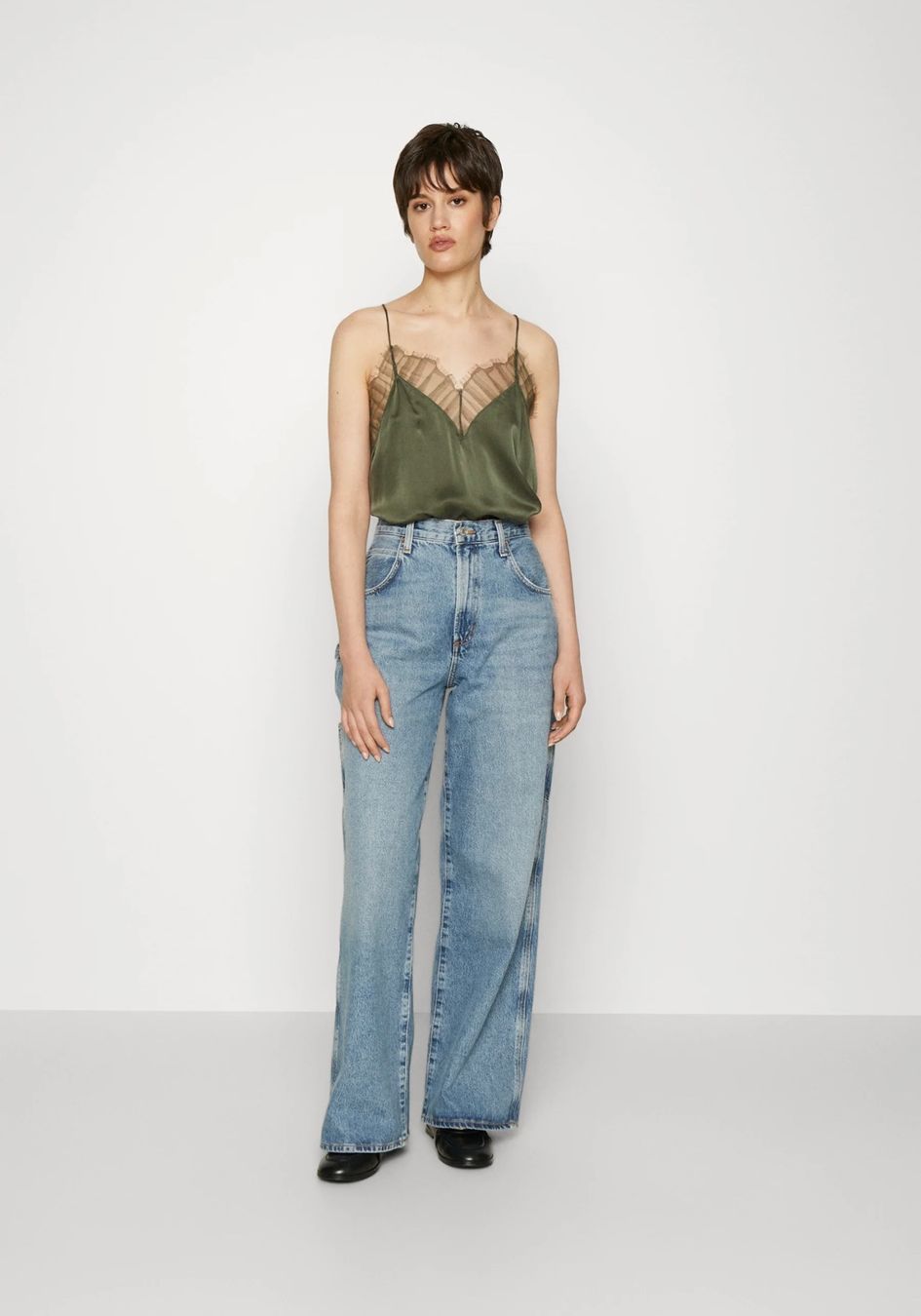 Iro Top: IRO BERWYN - TOP - ARMY OLIVE NIGHT – Nuovo e nell'imballaggio originale da Zürich venduto da luxuryoutlet1 4
