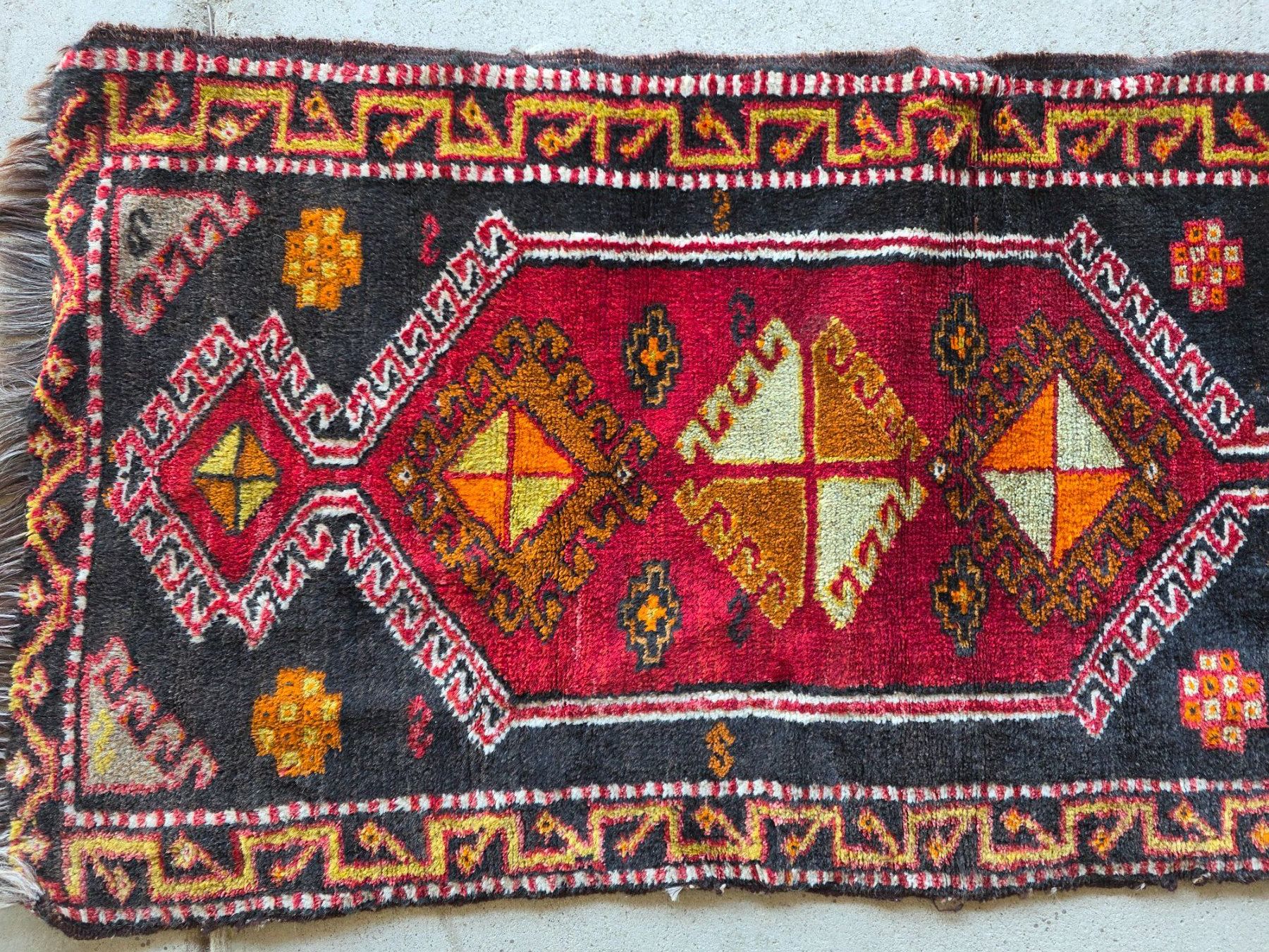 Teppiche: Orient Teppich Läufer 107 cm x 59 cm – Gebraucht aus Walterswil BE von Lonitti 3