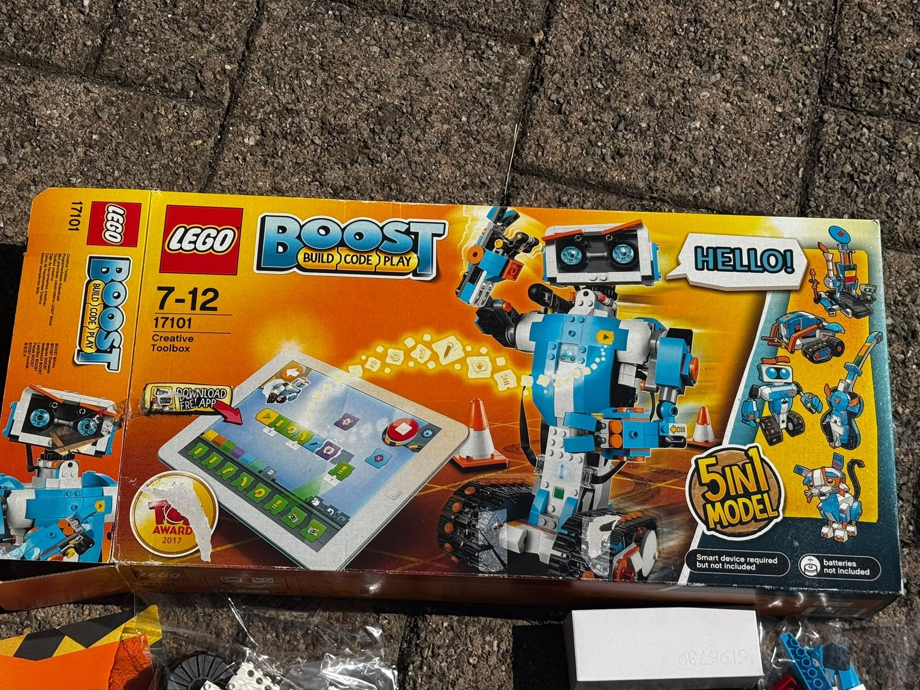 Lego Baukästen: 17101 Lego Boost Roboter programmierbar – Neu und originalverpackt aus Egg b. Zürich von Brocki_Insel_Egg