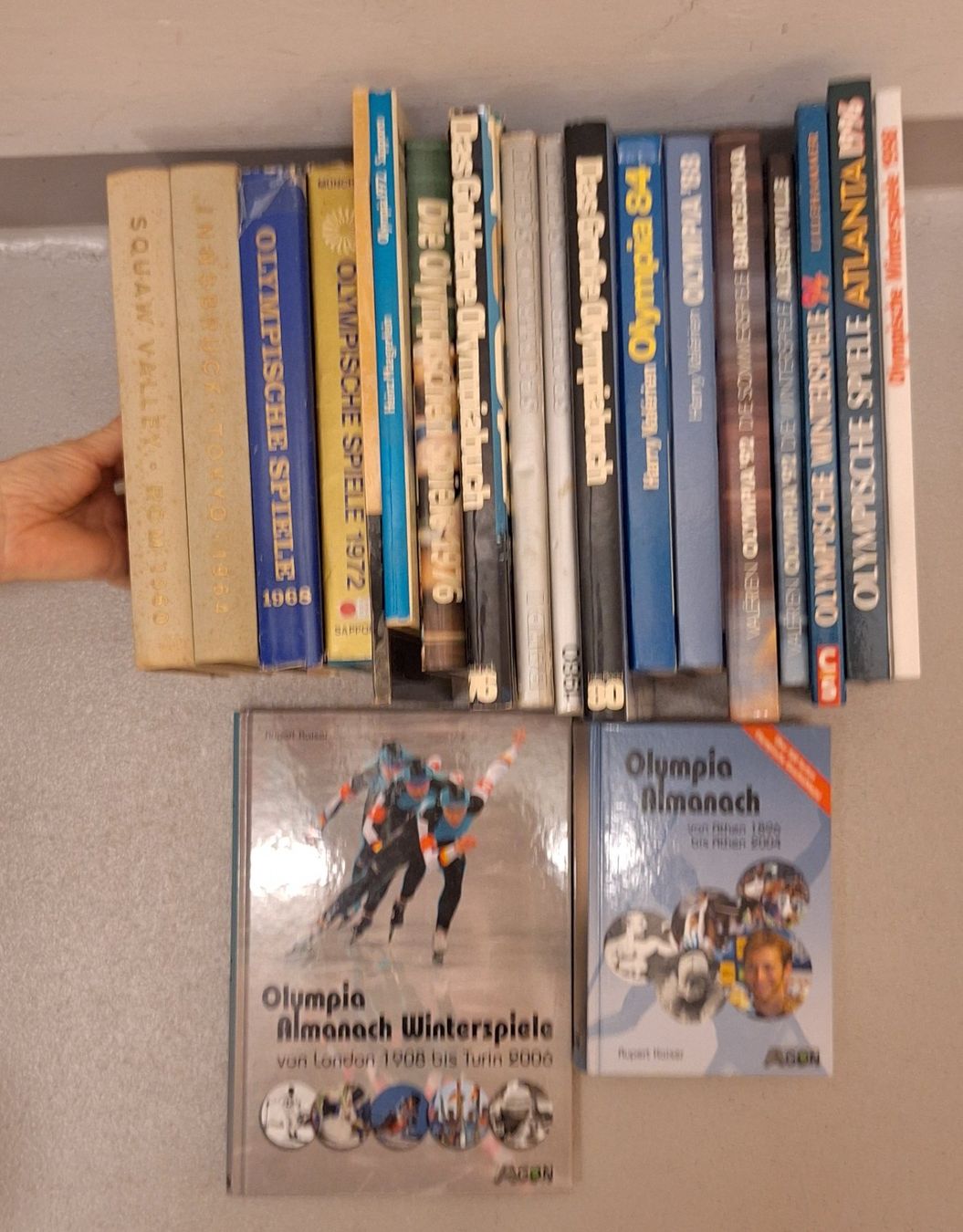 Bücher: Diverse Bücher Olympiade – Gebraucht aus Richterswil von uscars 2