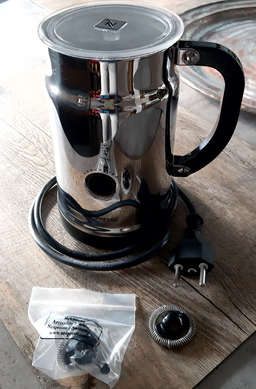 Küchengeräte: NESPRESSO  -  AEROCCINO  -  Milchschäumer – Gebraucht aus Tagelswangen von BrigittaC01 1