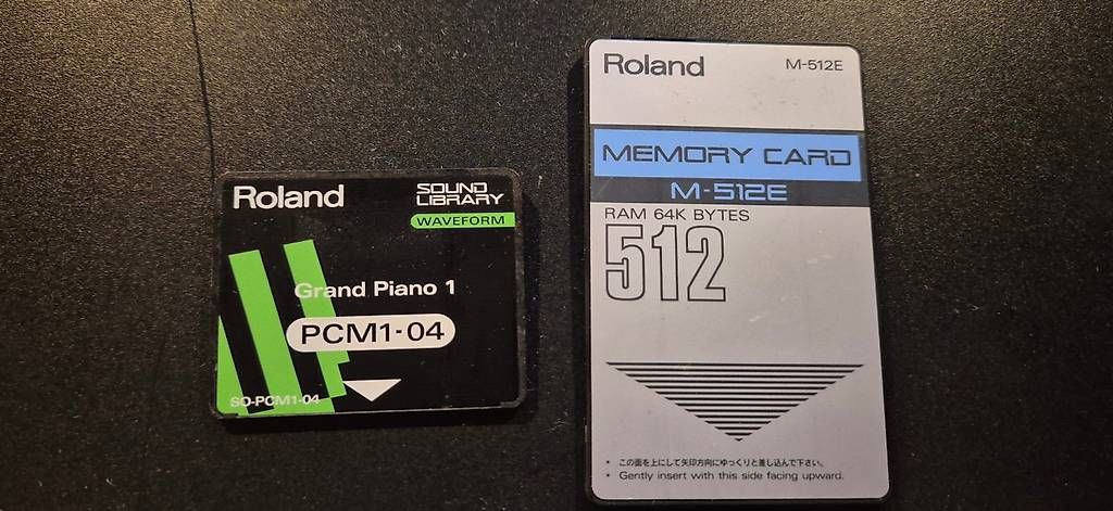 Strumenti musicali: Roland JV-880 Synthesizer – Usato da Neuenhof venduto da Deluxesoul 3