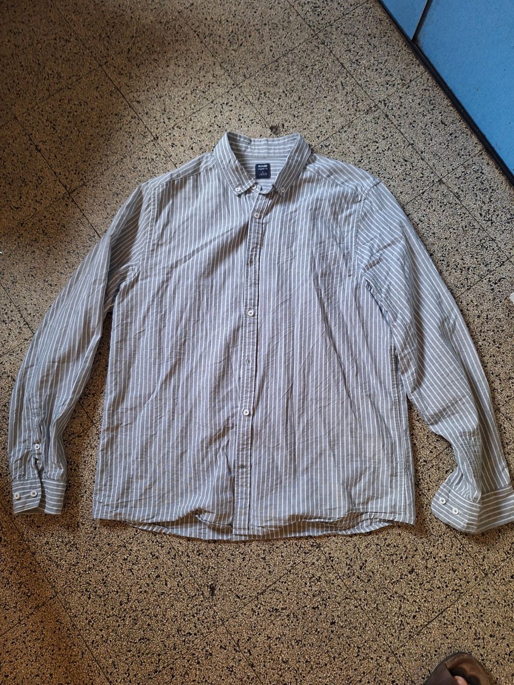 Camicie: Chemise Hemd Kiabi L – Usato da Carouge GE venduto da lor_m8jm