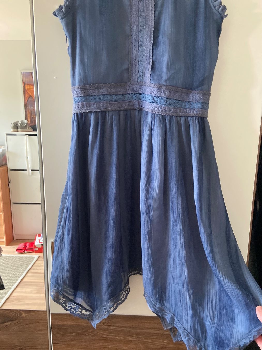 Guess Vestiti: BLUE Robe GUESS S 36 – Usato da Epalinges venduto da madeleine05 4
