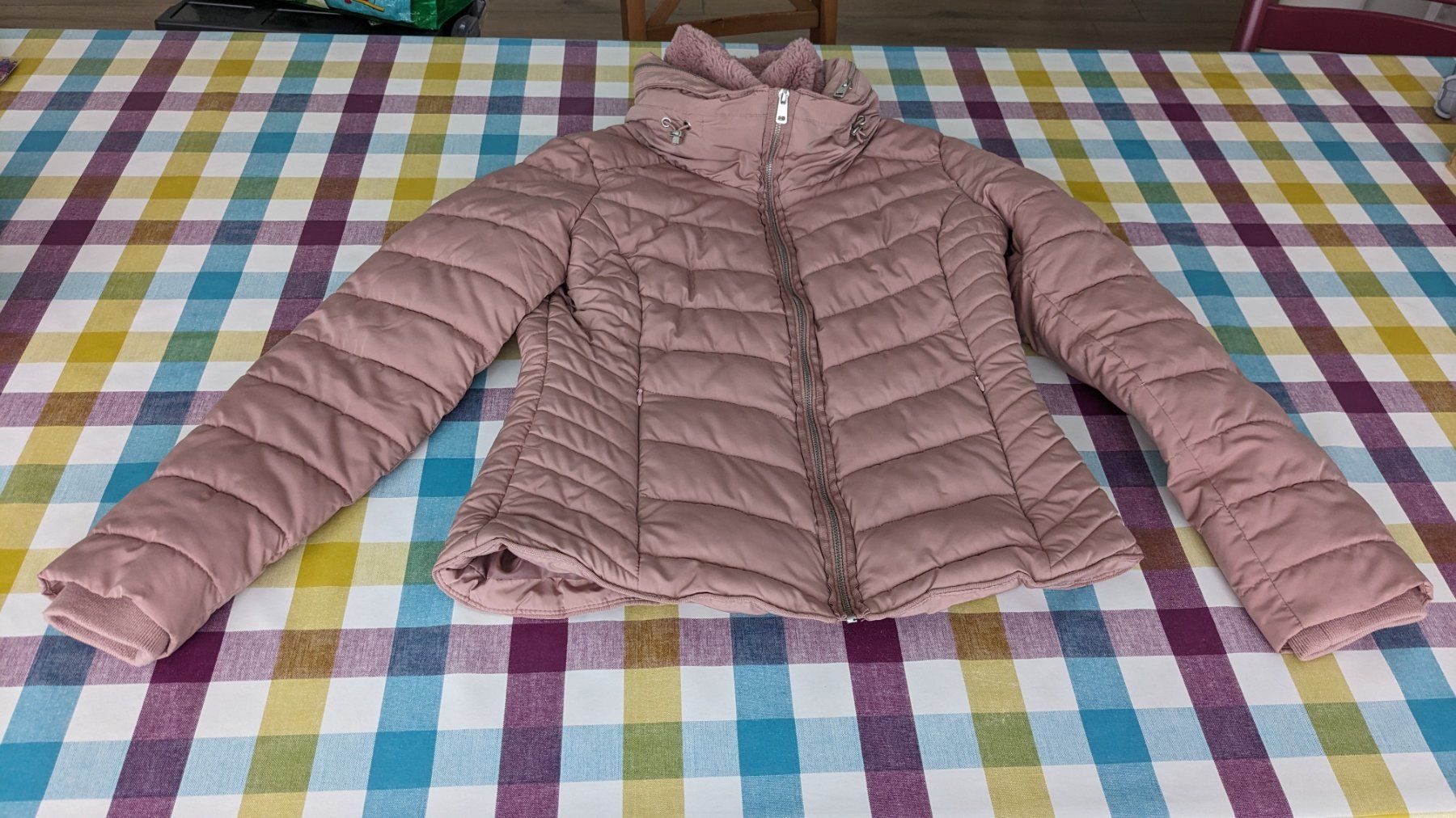 C&A Giacche: Schöne warme Jacke - Gr. 38 (eher M) – Usato da Staufen venduto da Fleby84