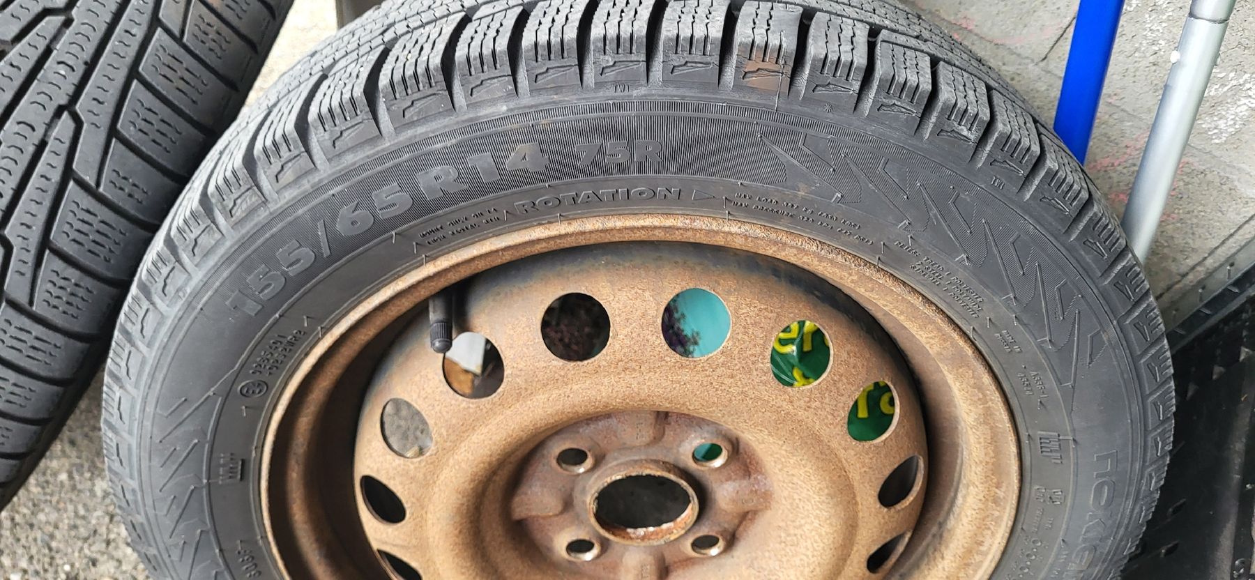 Pneumatici & Ruote complete: 155.65.14 pneus d'hiver  – Usato da Denges venduto da inox--2 3