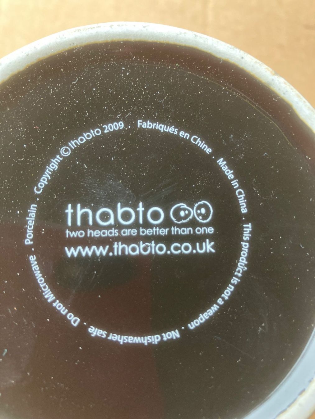 Tazze: Thabto Tasse mit Schlagring-Griff -Ein echter Hingucker!Neu! – Nuovo e nell'imballaggio originale da Dintikon venduto da 51rh 1