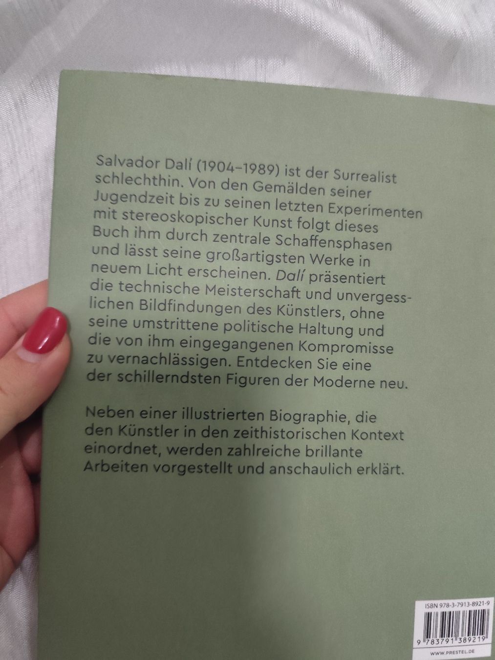 Libri: Dali Art Book - Beautifully Illustrated  – Usato da Mägenwil venduto da VintageGirly 1