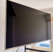 Samsung Fernseher 43" inkl. Wallmount