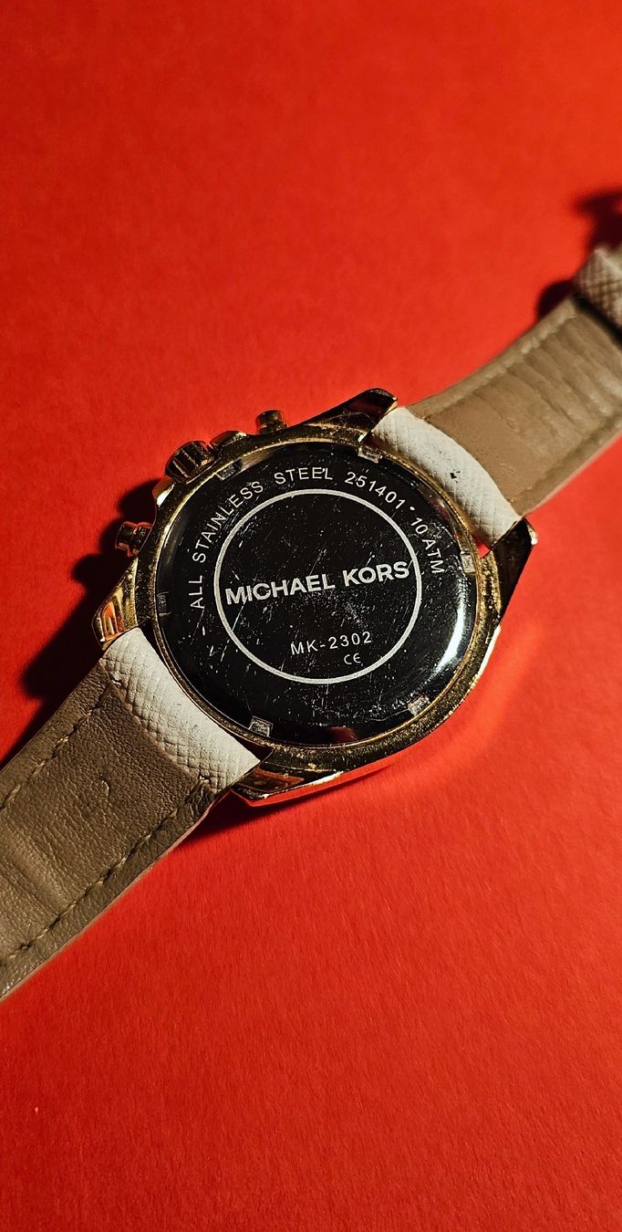 Michael Kors Orologi: Weisse Michael Kors Uhr – Usato da Ostermundigen venduto da Secundo_Hand 1