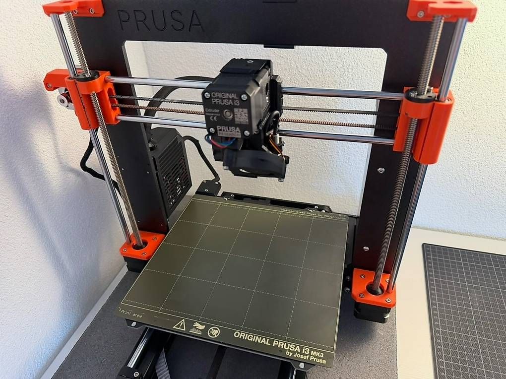 Prusa 3D Drucker: 3D-Drucker Prusa Original i3 MK3S+ – Gebraucht aus Ins von Picsou621 2