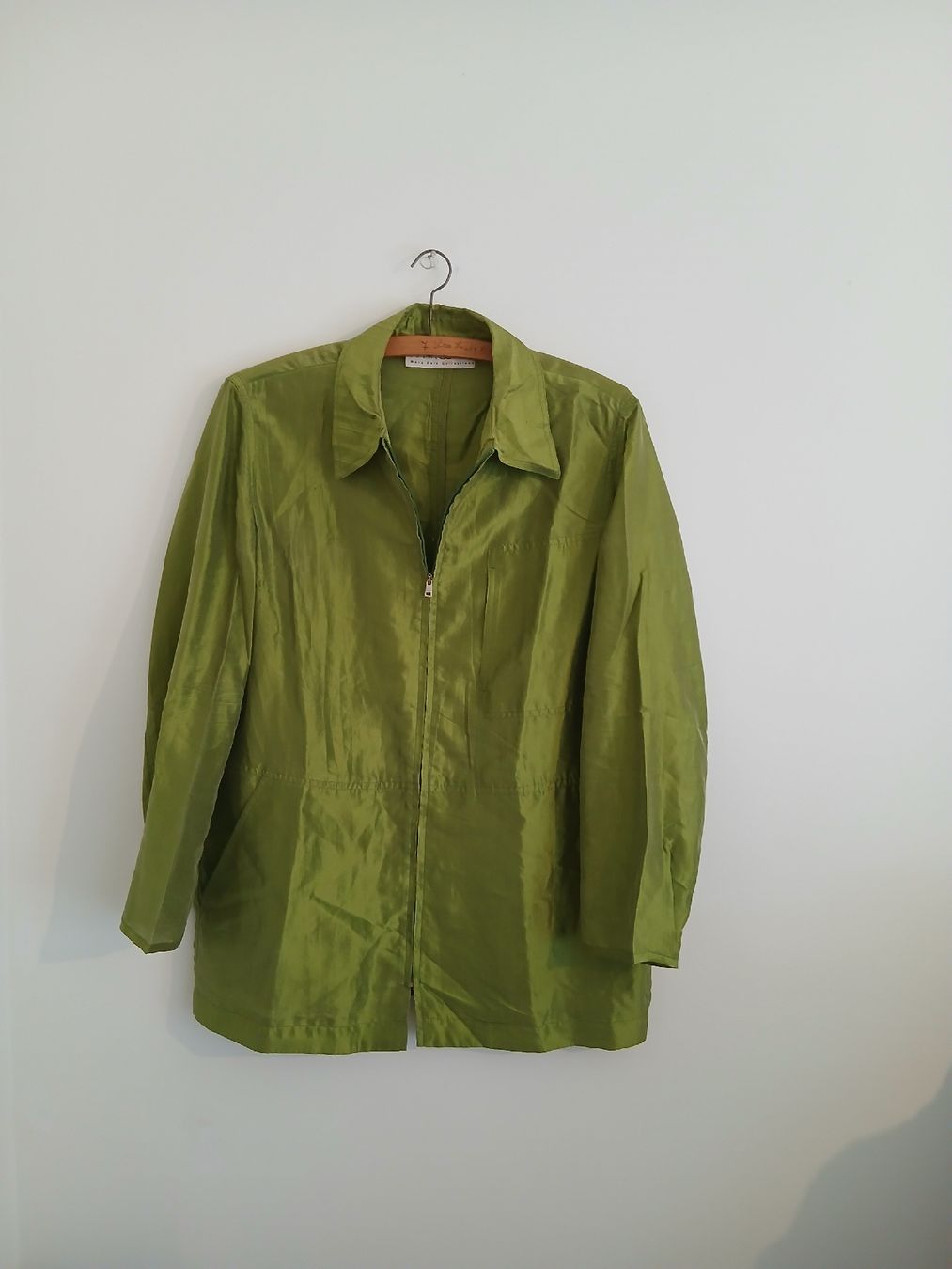 Marc Cain Camicette: Marc Cain Collection Silk Blazer Blouse Size N2 – Nuovo (secondo la descrizione) da Wil SG venduto da tre_g2l7