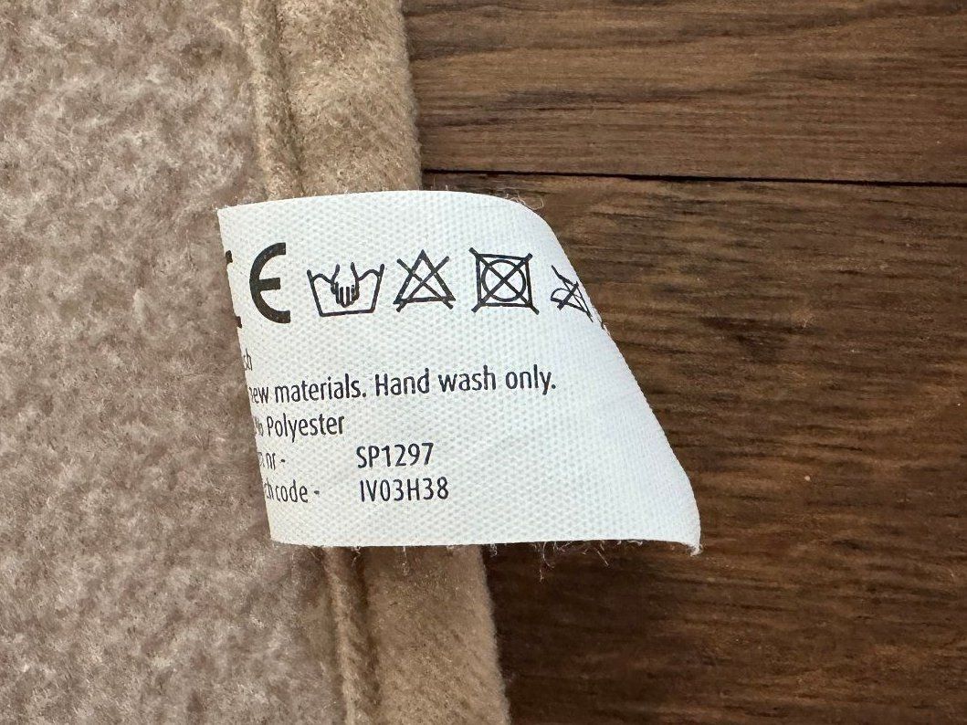 Coop Coperte: Igeldecke – Usato da Würenlos venduto da CaSteSeNievis 3