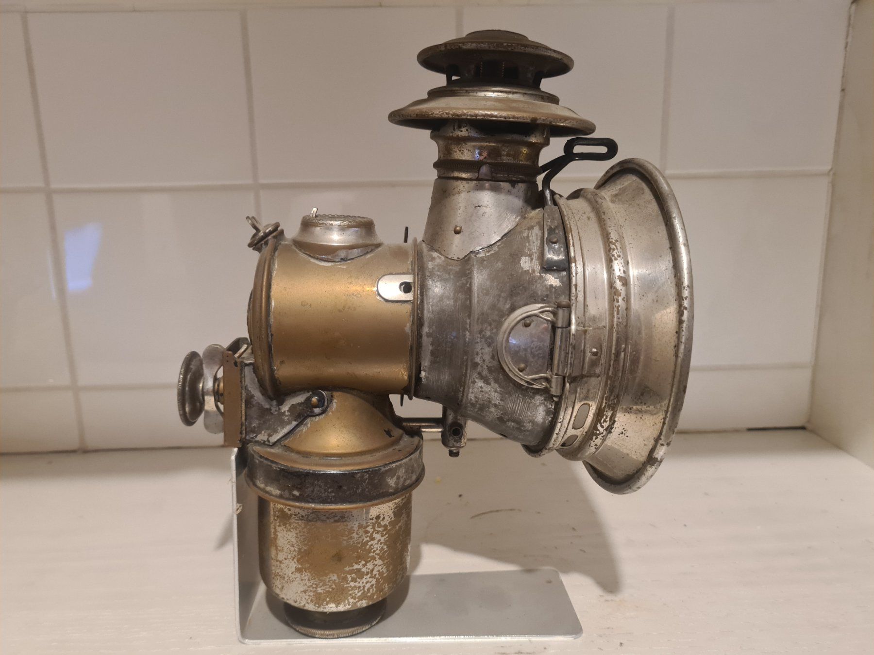 Fari: PHARE  MOTO  PRE-WAR  GERMANIA  RARE  OLDTIMER  VINTAGE – Usato da Bellevue venduto da BURGOLMANIA 1