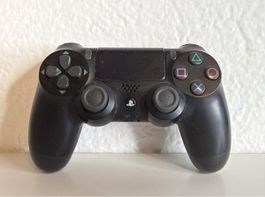 Sony PlayStation 4 - DualShock 4 Controller Black