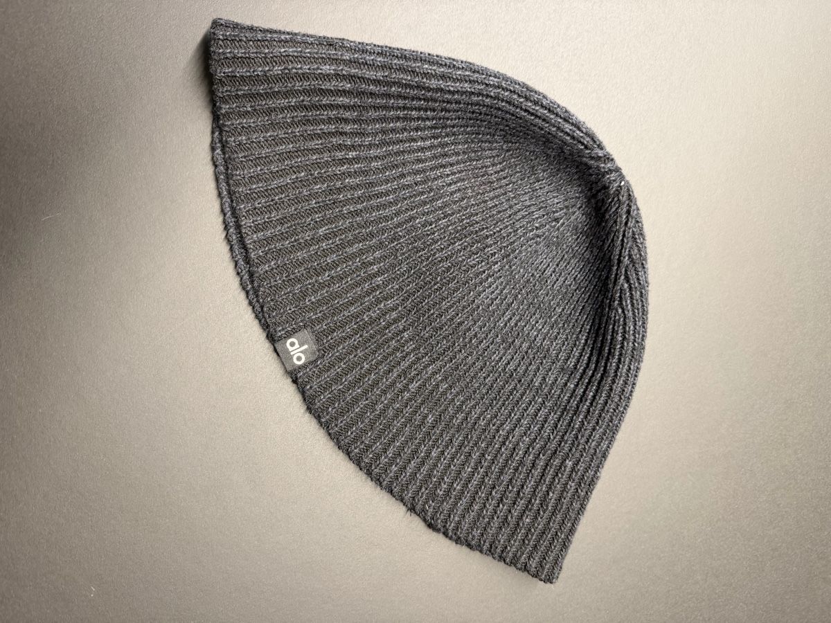 Alo Yoga Copricapi, berretti & cappellini: Alo Mütze – Usato da Zürich venduto da T_Lot 2