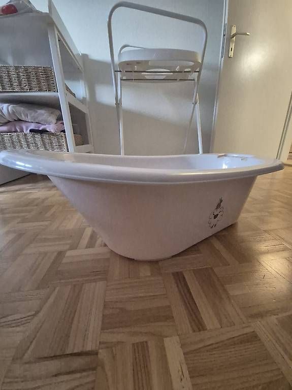 Vasche da bagno: Baignoire pour bébé avec support – Usato da Lausanne venduto da mel_6mcc 1