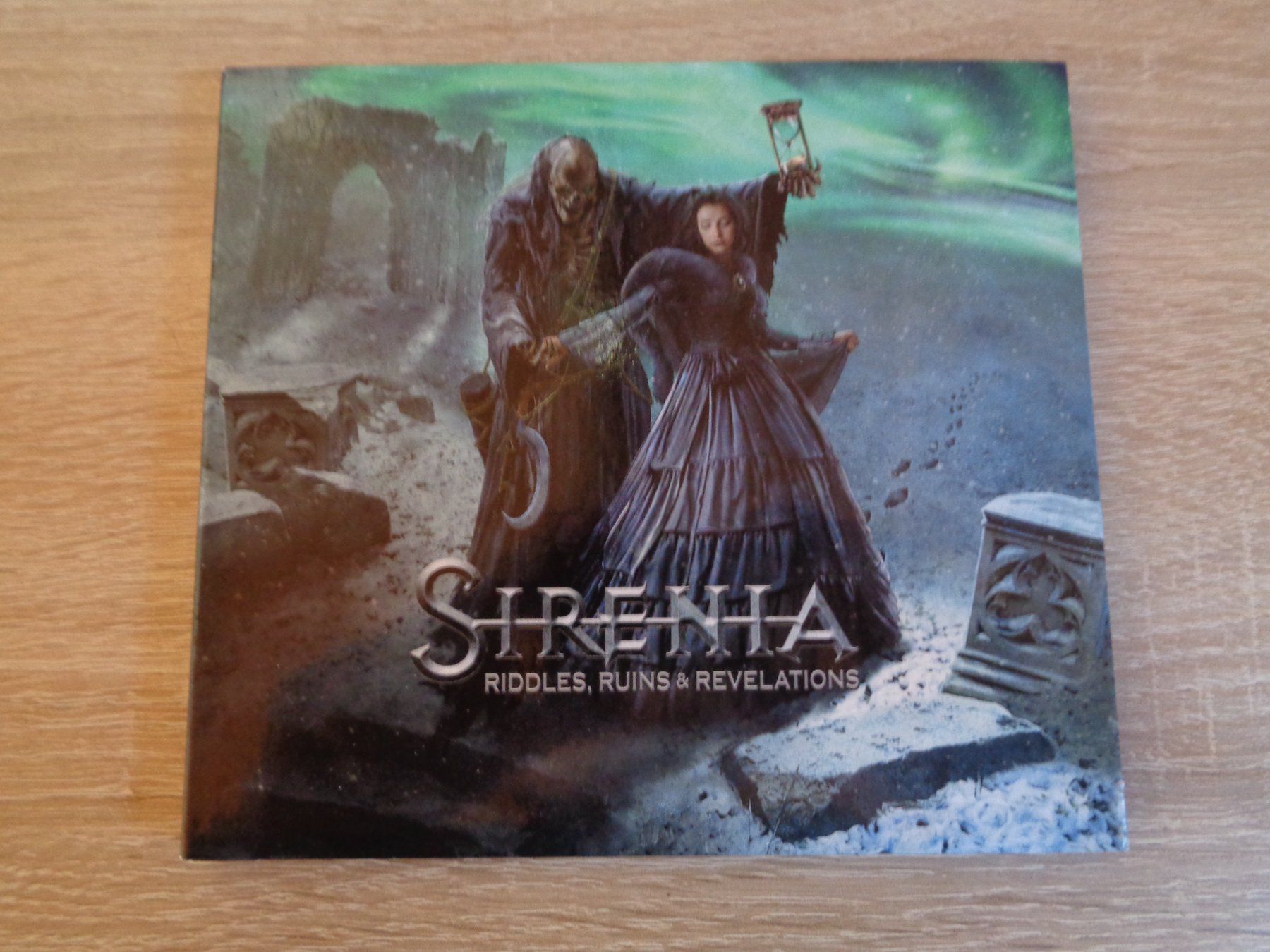 CD: SIRENIA - RIDDLES RUINS & REVELATIONS – Usato da Weiningen ZH venduto da Princebebe