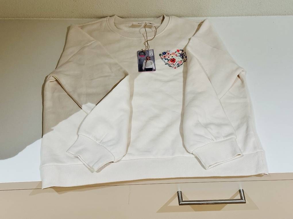 Maglioni & Felpe: 2 Neu Pullover  – Usato da Illnau venduto da Fakiraa 2
