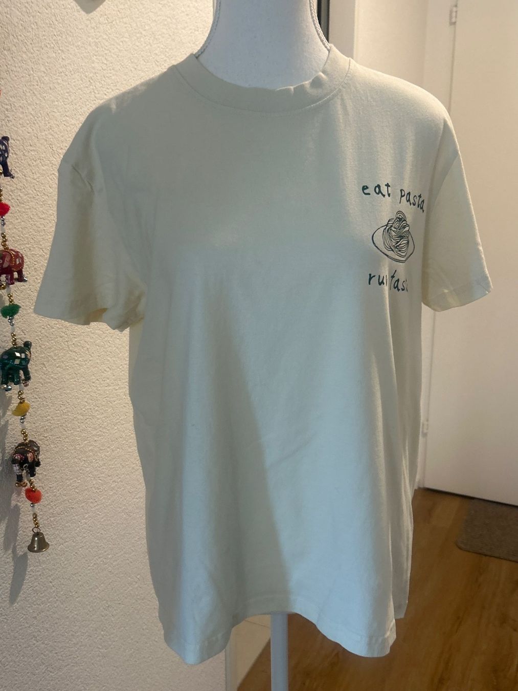 T-shirt: T-Shirt hellgelb mit Aufdruck Grösse M – Usato da Brunnen venduto da Nala2929 3