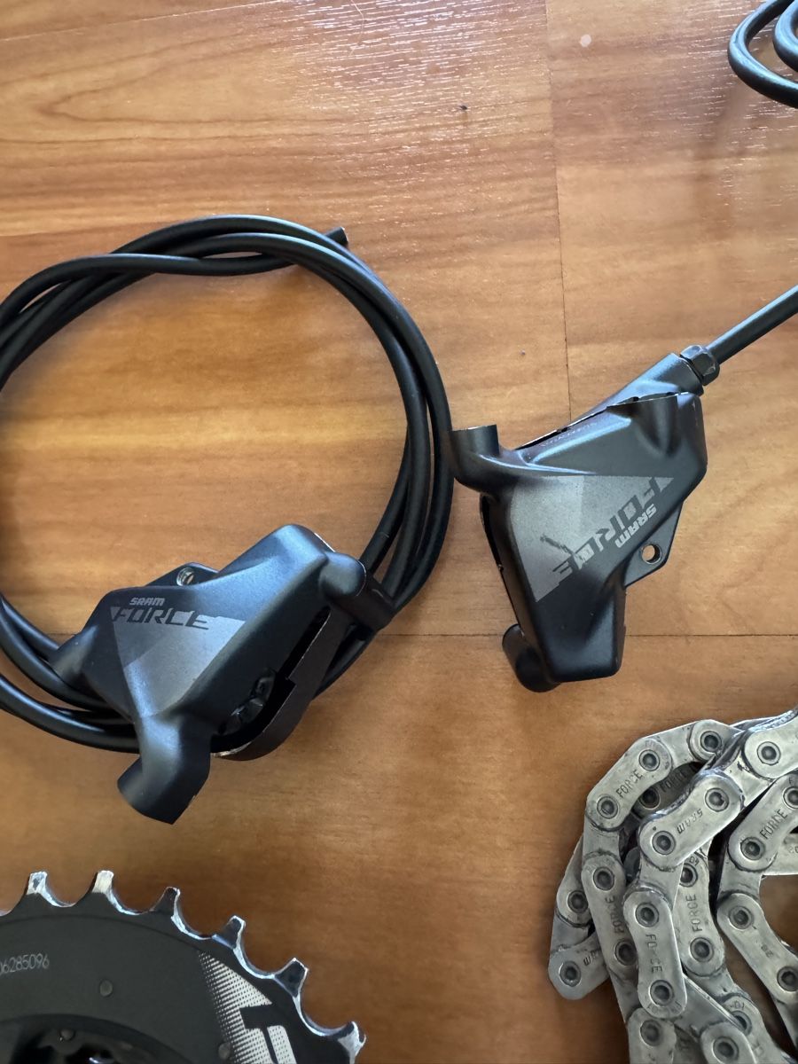 Sram Pezzi di ricambio: Sram force axs groupset 2x12 – Usato da Rapperswil SG venduto da pli_fz9r 7