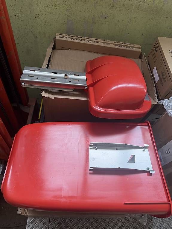 Cestini per rifiuti: neuer Abfallbehälter , 50 l, Zur Wand- oder Pfostenmontage – Nuovo e nell'imballaggio originale da Necker venduto da liq24 5