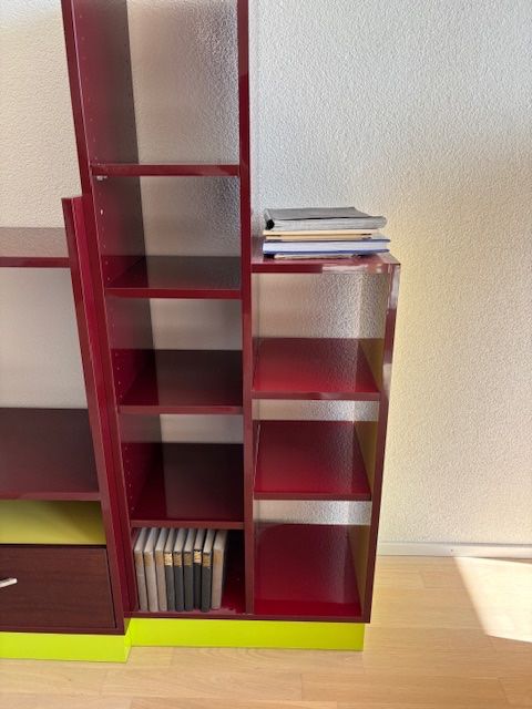 Scaffali: Buntes Regal zu verkaufen – Usato da Mettmenstetten venduto da Obstlusten 1
