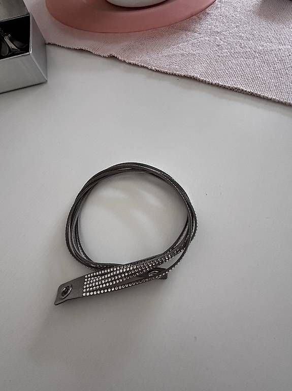 Bracelets: Bracciale Swarovski  – Neuf avec emballage d'origine à Cugnasco par tat_7sr5 1