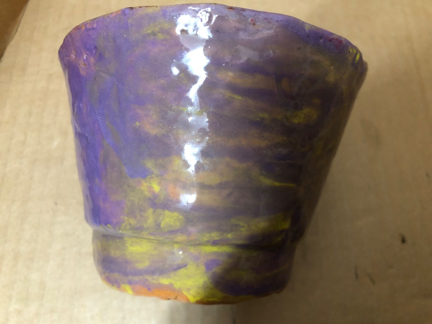 Pentole: Klein Topf violett/gelb – Usato da Eschlikon TG venduto da ArtRec 3