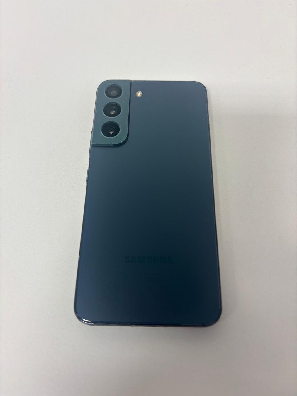 Samsung Handys / Smartphones: Samsung Galaxy S22, 128 GB, Green – Gebraucht aus Kriens von DavidRohrer 1