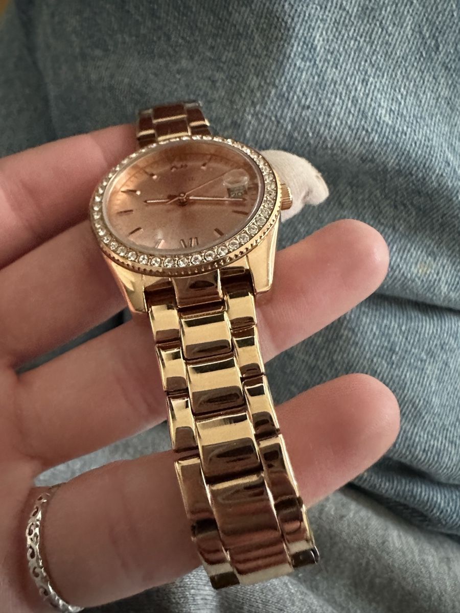 Fossil Orologi: Fossil Damenuhr, Roségold, mit Steinen – Nuovo (secondo la descrizione) da Liestal venduto da masxhi22 2
