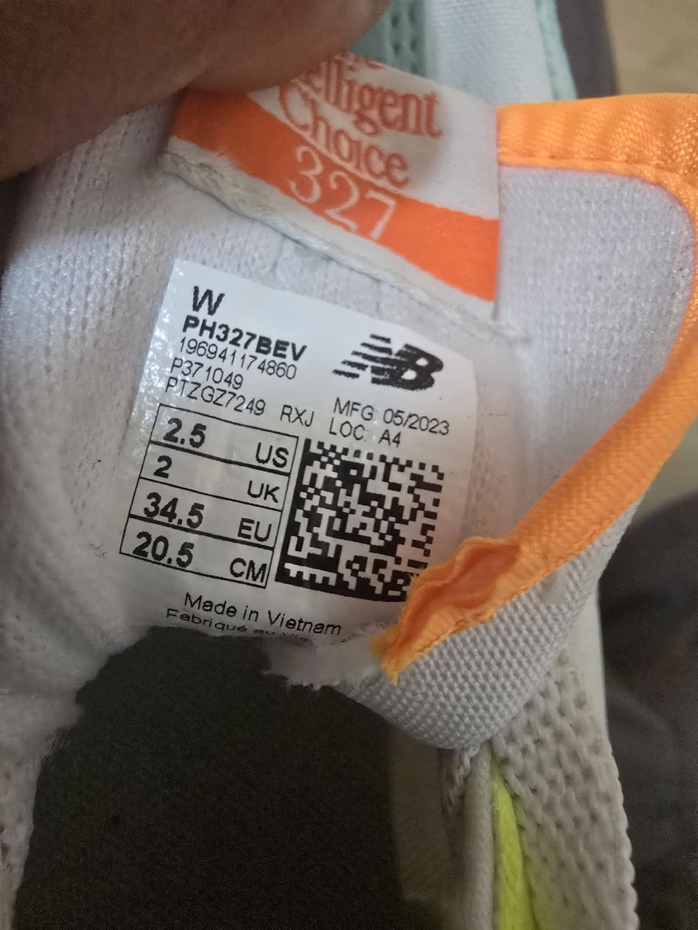New Balance Scarpe da uomo: New Balance unisex – Nuovo (secondo la descrizione) da Rorschach venduto da kad_6y9r 3